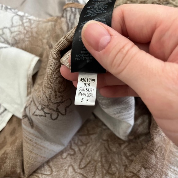 Chicos Travelers Blouse Womens Size 2 Large Silky Brown Asymmetric Animal Print - Picture 5 of 6